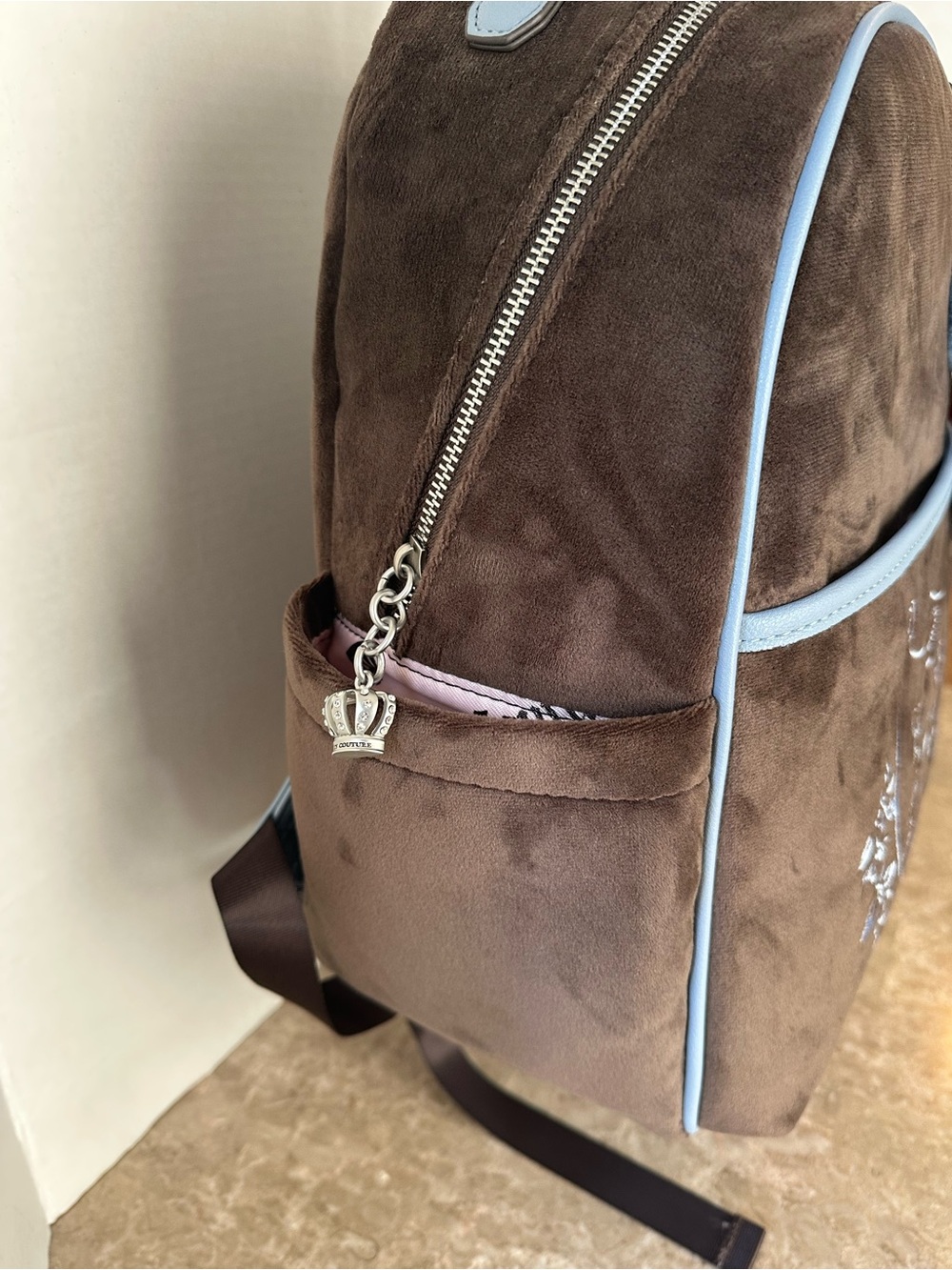 NWT Juicy Couture Bag New Love Chapter Velvet Backpack Brown & Blue Scottie Dog - Picture 5 of 11